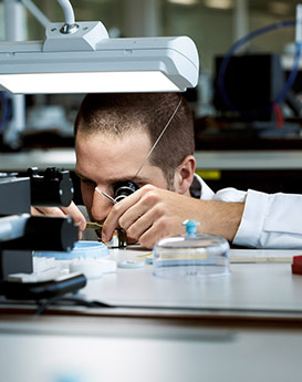 查尔斯·彼得艾伯特-长沙江诗丹顿售后服务中心